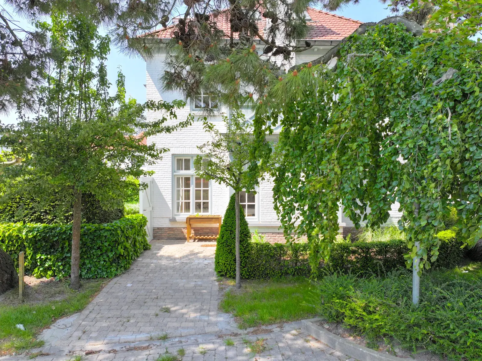 Garden of the holiday villa in Knokke