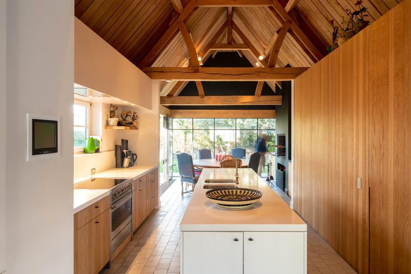 Kitchen of a private villa in Knokke, a short distance from the beach — Concierge Prive, Knokke-Le Zoute