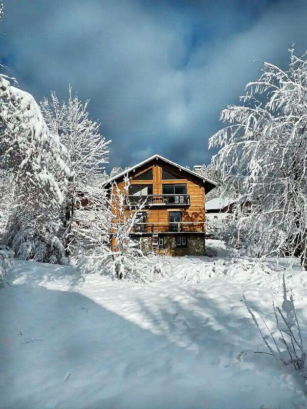 Mountain chalet in Megeve with a garden and terrace, close to the ski slopes — chalet le Yack Megeve
