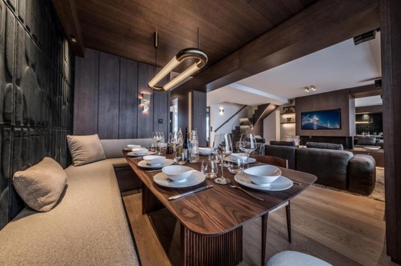 Apartment in downtown Courchevel 1850 for a ski holiday in the French Alps — Altitude Courchevel, Courchevel 1850