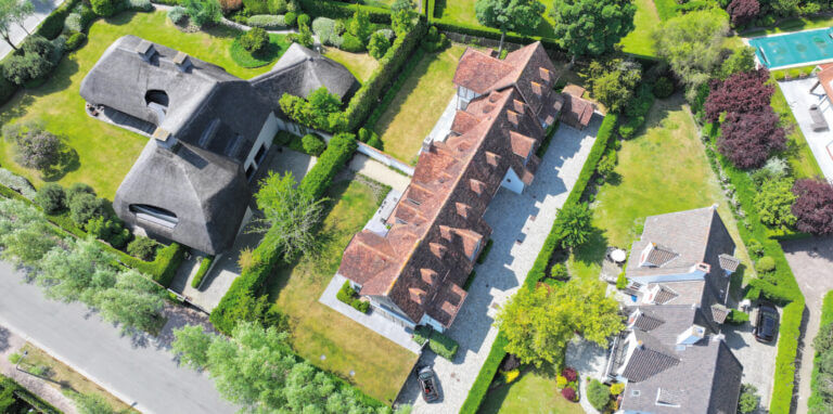 airbnb management knokke, concierge service knokke, J007.72 villa with pool for rent Knokke, knokke villa vakantiewoning knokke, JAMES the BnB Butler Knokke le Zoute, villa for rent Knokke, Apartment for rent knokke, apartment with sea view for rent Knokke, villa airbnb knokke, apartment airbnb knokke, villa with pool knokke, villa knokke off, Zoute Exclusive Knokke, Master AirBnB Knokke, AirBnB Knokke, Tine Immo, Immo pallen, villa rental knokke, JAMES Knokke, Nice2Stay Knokke, Immo Bis, holiday rental Knokke, holiday villa Knokke, luxury villa rental knokke, Luxury real estate Knokke, Knokke Hippique, Zoute Grand Prix, Zoute GP