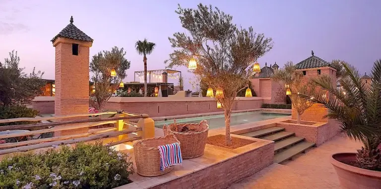 JAMES the BnB Butler Marrakech full service luxury holiday JAMES the BnB Butler Marrakech full service luxury holiday villa & Riad rentals El Fenn
