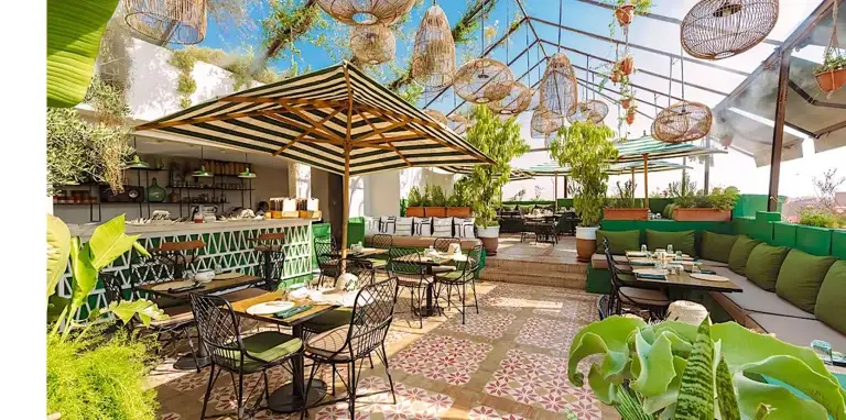 JAMES the BnB Butler Marrakech full service luxury holiday JAMES the BnB Butler Marrakech full service luxury holiday villa & Riad rentals l.Mida restaurant
