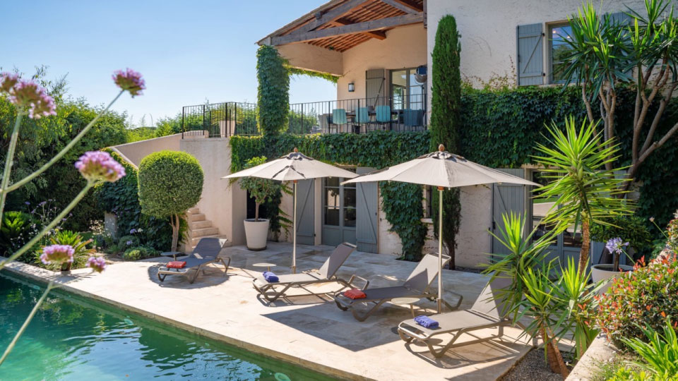 Villa Juno Ramatuelle Saint Tropez, JAMES the BnB Butler Saint Tropez, full service luxury holiday rentals villa rental & yacht charter, Villa Rental Saint Tropez, Charles Ulysse Villa, Juno Saint Tropez, Ask Conciergerie, Agathe the Keys Sainte Maxime, Baindoux Saint Tropez