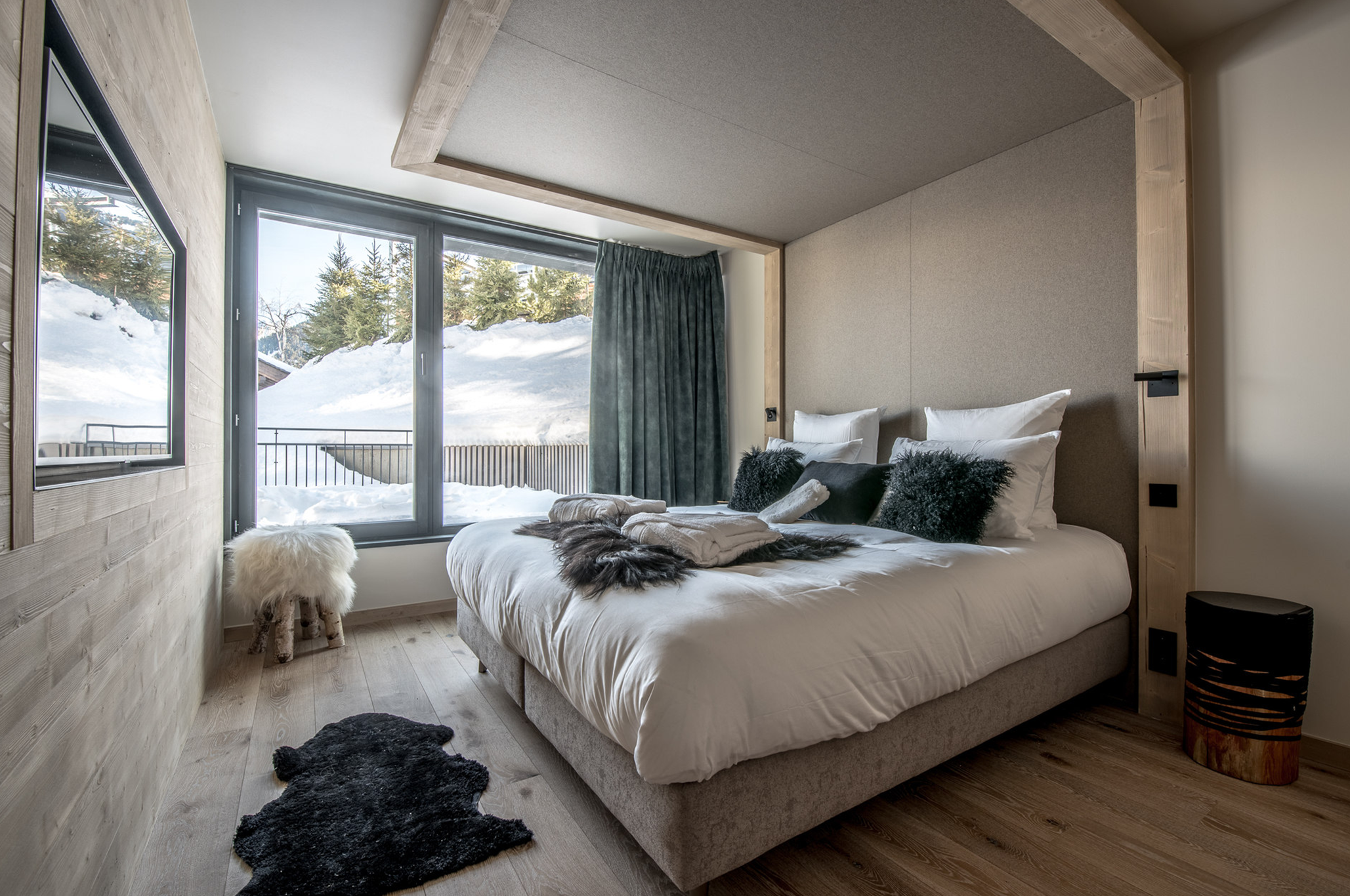 luxury chalet Super G Courchevel J007.TACC01 luxury chalet Hillary Courchevel 1850 JAMES the BnB Butler full service luxury chalet rental ​C​ourchevel, Sotheby's ​C​ourchevel, AirBnB ​C​ourchevel, le Collectionist ​C​ourchevel, Luxury Chalet Courchevel​, Chalet Super g Courchevel, Chalet Hilary Courchevel, chalet black lodge Courchevel​, james Courchevel​, luxury rentals courchevel, butler service courchevel, Chalet Ecosse Courchevel