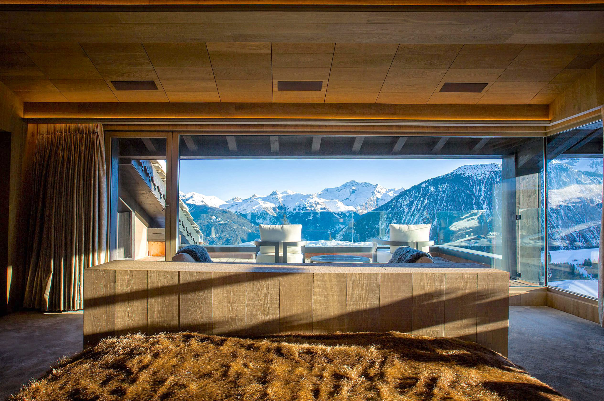 luxury chalet Ecosse 1850 J007.TACC10 luxury chalet Hillary Courchevel 1850 JAMES the BnB Butler full service luxury chalet rental ​C​ourchevel, Sotheby's ​C​ourchevel, AirBnB ​C​ourchevel, le Collectionist ​C​ourchevel, Luxury Chalet Courchevel​, Chalet Super g Courchevel, Chalet Hilary Courchevel, chalet black lodge Courchevel​, james Courchevel​, luxury rentals courchevel, butler service courchevel, Chalet Ecosse Courchevel