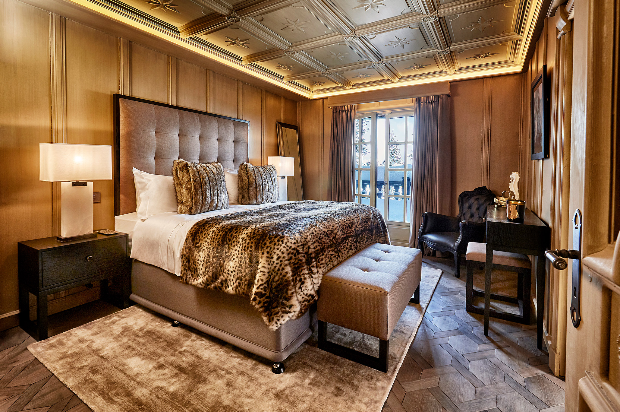 luxury chalet Ecosse 1850 J007.TACC10 luxury chalet Hillary Courchevel 1850 JAMES the BnB Butler full service luxury chalet rental ​C​ourchevel, Sotheby's ​C​ourchevel, AirBnB ​C​ourchevel, le Collectionist ​C​ourchevel, Luxury Chalet Courchevel​, Chalet Super g Courchevel, Chalet Hilary Courchevel, chalet black lodge Courchevel​, james Courchevel​, luxury rentals courchevel, butler service courchevel, Chalet Ecosse Courchevel