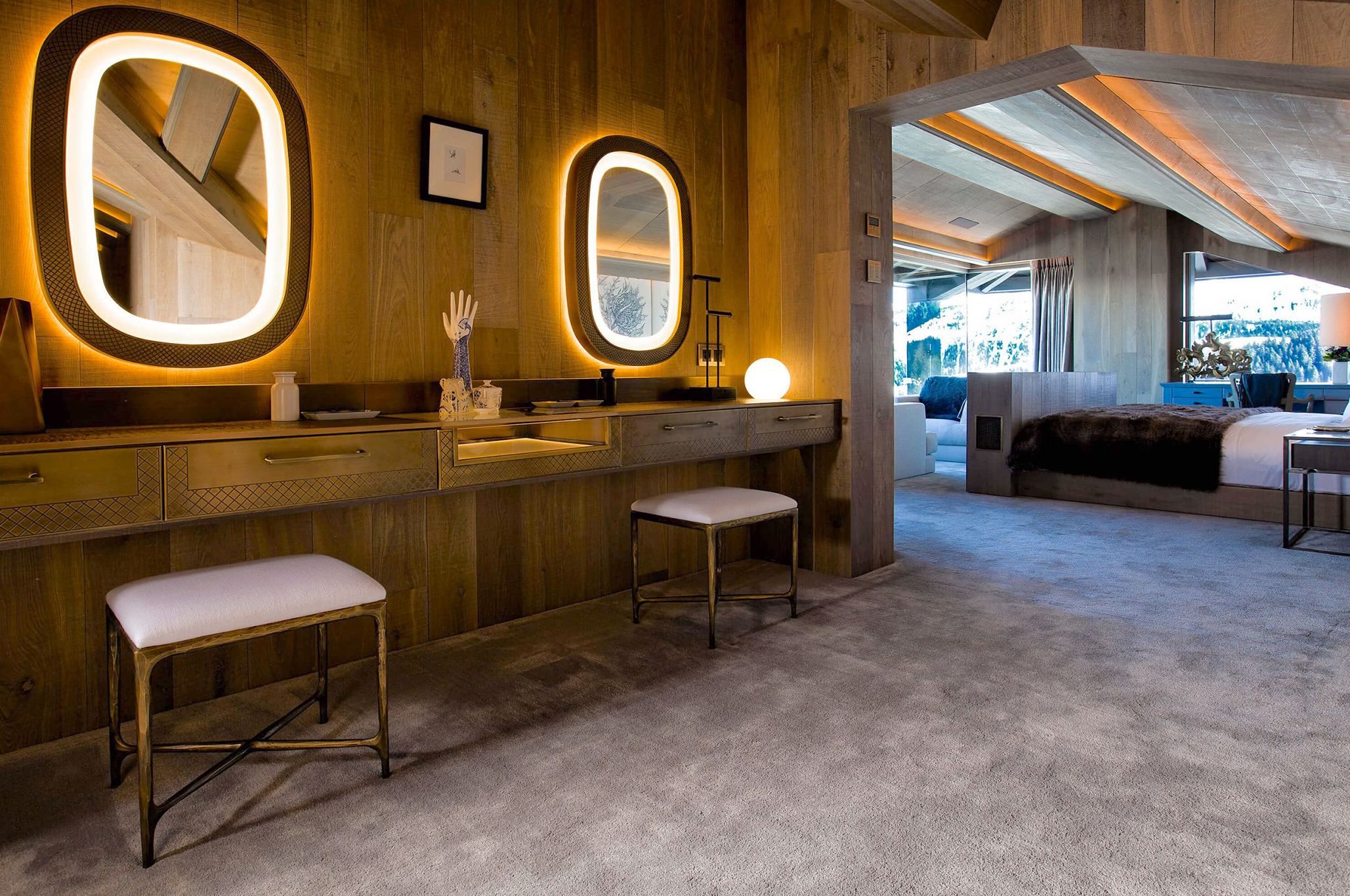 luxury chalet Ecosse 1850 J007.TACC10 luxury chalet Hillary Courchevel 1850 JAMES the BnB Butler full service luxury chalet rental ​C​ourchevel, Sotheby's ​C​ourchevel, AirBnB ​C​ourchevel, le Collectionist ​C​ourchevel, Luxury Chalet Courchevel​, Chalet Super g Courchevel, Chalet Hilary Courchevel, chalet black lodge Courchevel​, james Courchevel​, luxury rentals courchevel, butler service courchevel, Chalet Ecosse Courchevel