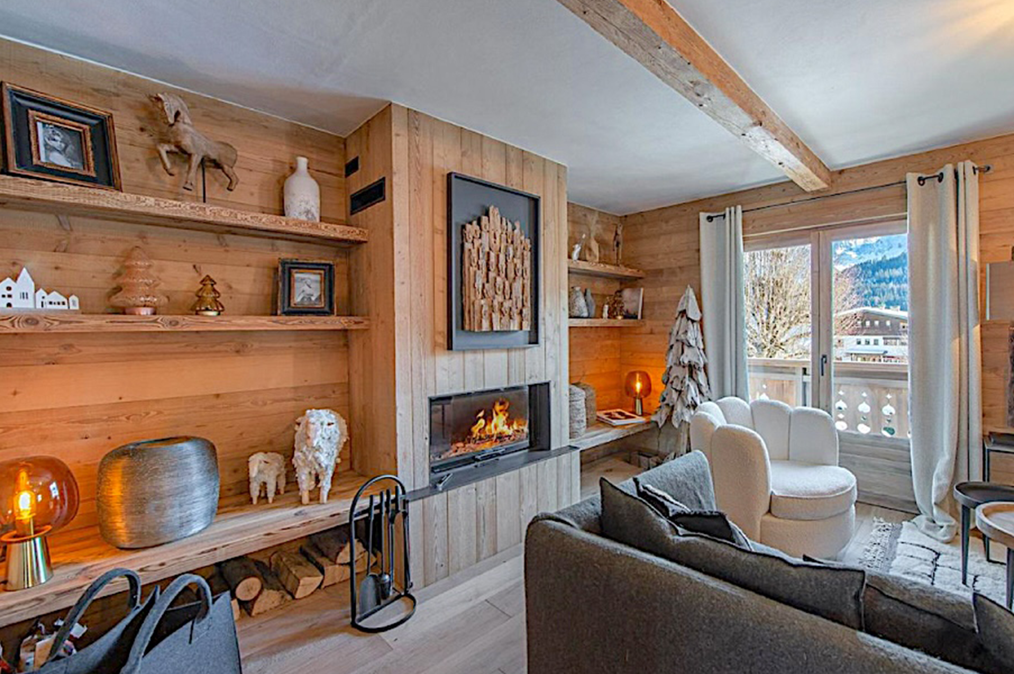 J007.TAMG34 luxury Megeve JAMES the BnB Butler full service luxury chalet rental Megeve, chalet Beis,  butler Megeve, private Chef Megeve, butler service megeve, Cimalpes Megeve, Sotheby's Megeve, AirBnB Megeve, le Collectionist Megeve, Luxury Chalet Megeve, Chalets des Fermes, Megeve Chalet Rental, Megeve Accommodation, Hotels in Megeve, Megeve Resort, Immo Valley, Boan Immo, Chalet Boreal Megeve, chalet escalade Megeve, Chalet husska Megeve, chalet Ultima Megeve, luxury Chalet Crazy Megeve, Charles Ulysse luxury rentals Megeve, Charles Ulysse Megeve