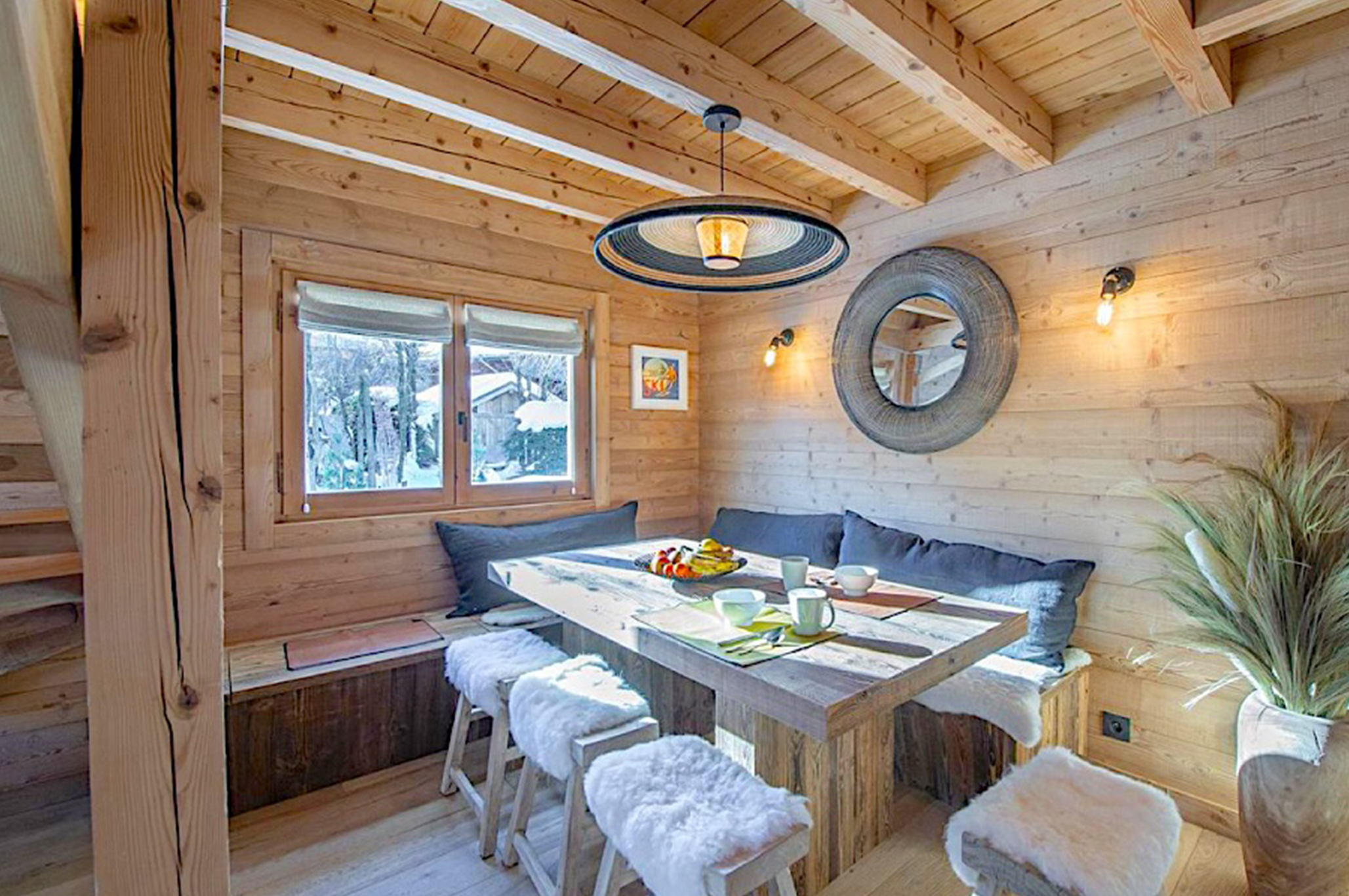 J007.TAMG34 luxury Megeve JAMES the BnB Butler full service luxury chalet rental Megeve, chalet Beis,  butler Megeve, private Chef Megeve, butler service megeve, Cimalpes Megeve, Sotheby's Megeve, AirBnB Megeve, le Collectionist Megeve, Luxury Chalet Megeve, Chalets des Fermes, Megeve Chalet Rental, Megeve Accommodation, Hotels in Megeve, Megeve Resort, Immo Valley, Boan Immo, Chalet Boreal Megeve, chalet escalade Megeve, Chalet husska Megeve, chalet Ultima Megeve, luxury Chalet Crazy Megeve, Charles Ulysse luxury rentals Megeve, Charles Ulysse Megeve