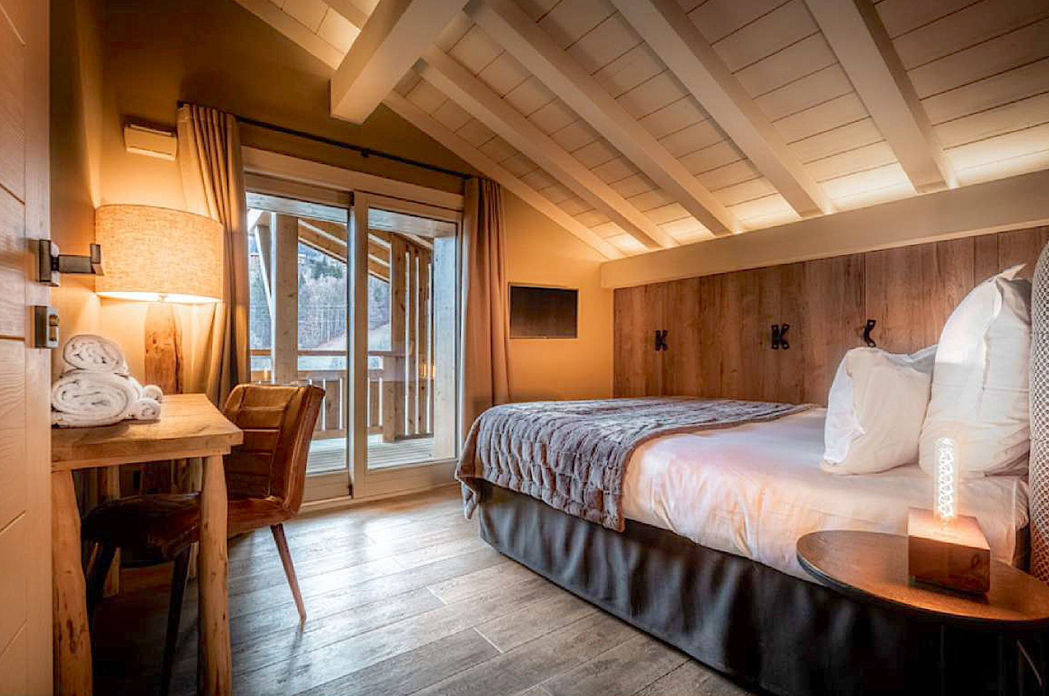 Megeve JAMES the BnB Butler full service luxury chalet rental Megeve, chalet Beis,  butler Megeve, private Chef Megeve, butler service megeve, Cimalpes Megeve, Sotheby's Megeve, AirBnB Megeve, le Collectionist Megeve, Luxury Chalet Megeve, Chalets des Fermes, Megeve Chalet Rental, Megeve Accommodation, Hotels in Megeve, Megeve Resort, Immo Valley, Boan Immo, Chalet Boreal Megeve, chalet escalade Megeve, Chalet husska Megeve, chalet Ultima Megeve, luxury Chalet Crazy Megeve, Charles Ulysse luxury rentals Megeve, Charles Ulysse Megeve