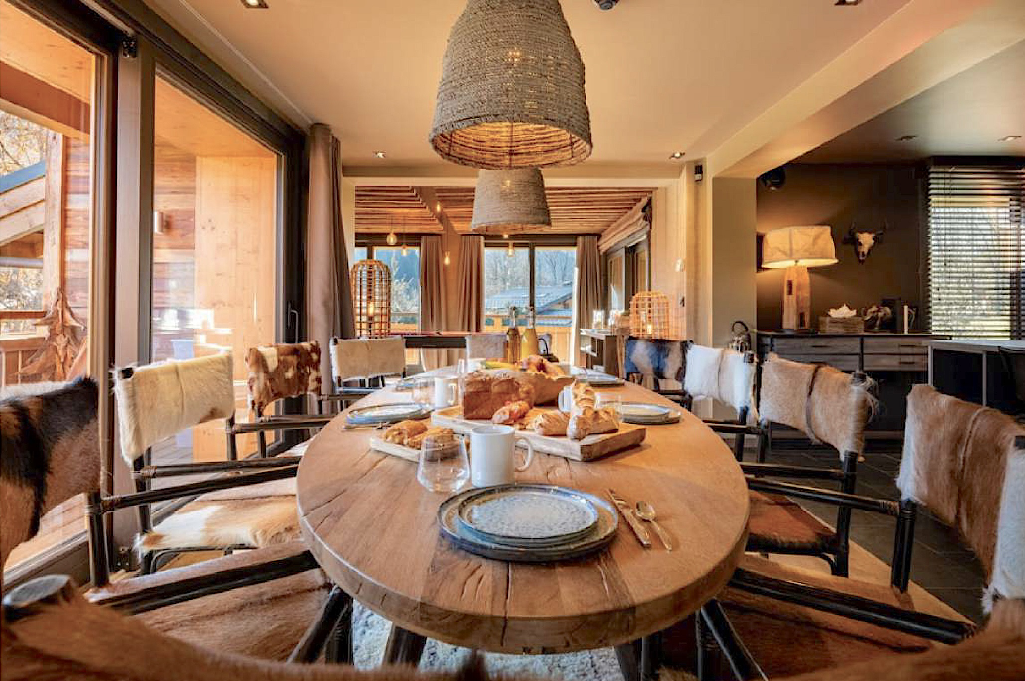 Megeve JAMES the BnB Butler full service luxury chalet rental Megeve, chalet Beis,  butler Megeve, private Chef Megeve, butler service megeve, Cimalpes Megeve, Sotheby's Megeve, AirBnB Megeve, le Collectionist Megeve, Luxury Chalet Megeve, Chalets des Fermes, Megeve Chalet Rental, Megeve Accommodation, Hotels in Megeve, Megeve Resort, Immo Valley, Boan Immo, Chalet Boreal Megeve, chalet escalade Megeve, Chalet husska Megeve, chalet Ultima Megeve, luxury Chalet Crazy Megeve, Charles Ulysse luxury rentals Megeve, Charles Ulysse Megeve