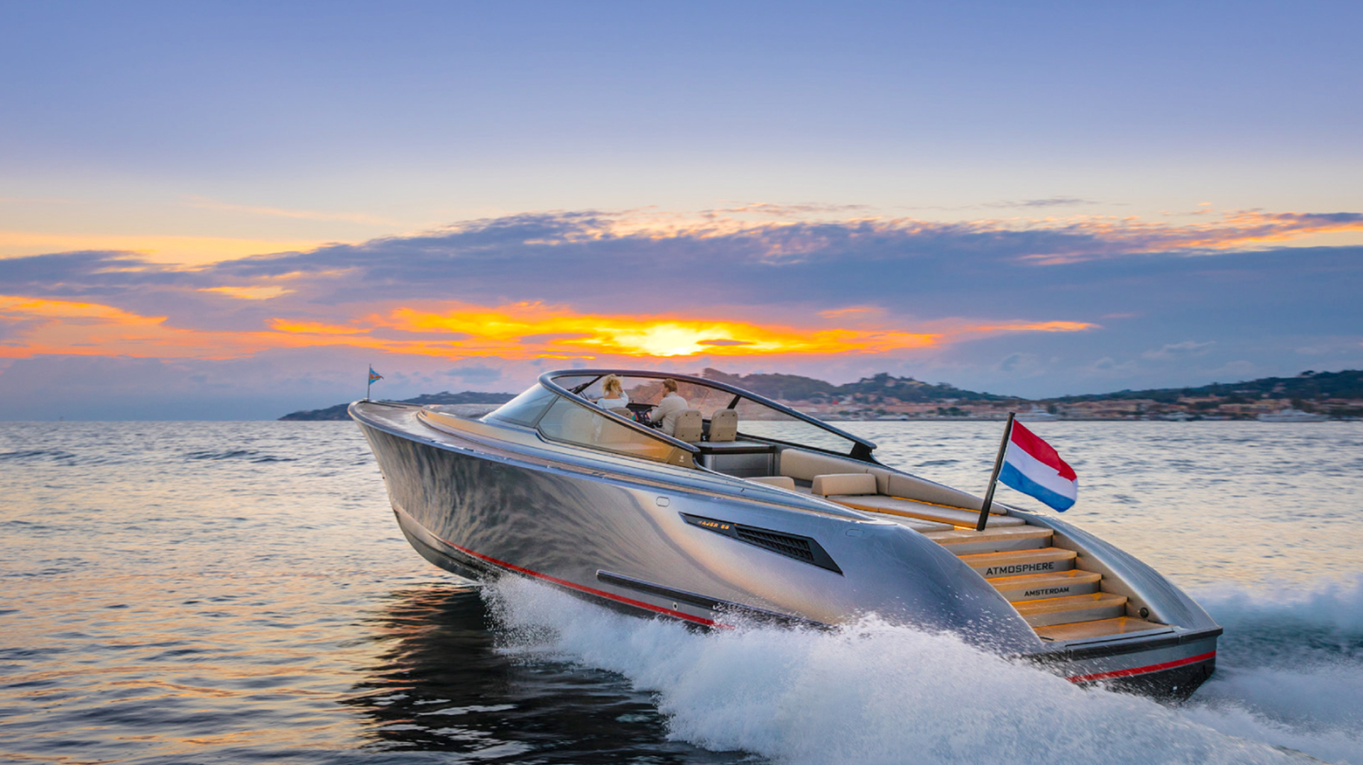 super yacht Da Vince Mangusta 165, Villa Janu Ramatuelle, Villa Belle Vue Saint Tropez, villa casa Bianca st tropez, villa thalassa st tropez, bo house st tropez, charles and ulysses st tropez, villa zelie st tropez, villa Printania st tropez, bo house villa, luxury villa st tropez