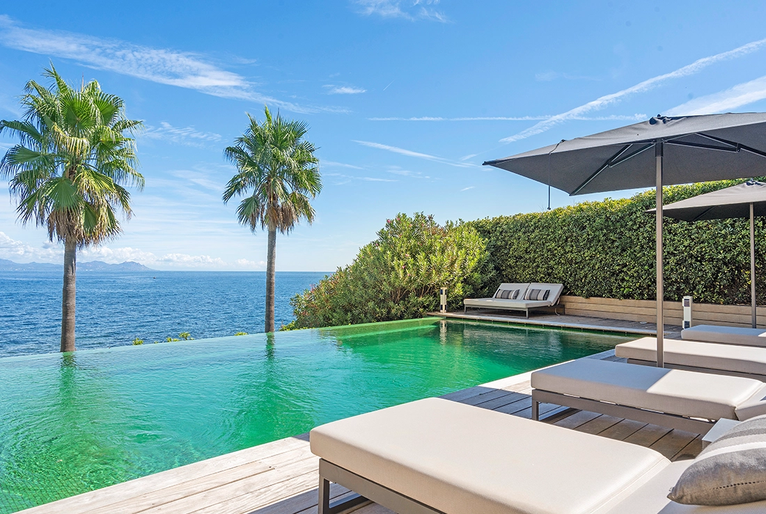 villa Villa Thalassa les parcs de saint tropez, villa met zwembad te huur les parcs de st tropez, vakantievilla les parcs de Saint Tropez, huur villa st tropez, concierge service st tropez, james st tropez, villa Thalassa te huur saint tropez, villa airbnb st tropez, villa bianca st tropez, vakantievilla met zwembad les parcs st tropez, villa Zélie st tropez, private chef saint tropez, butler st tropez, villa Zélie ramatuelle, villa Thalassa ramatuelle st tropez