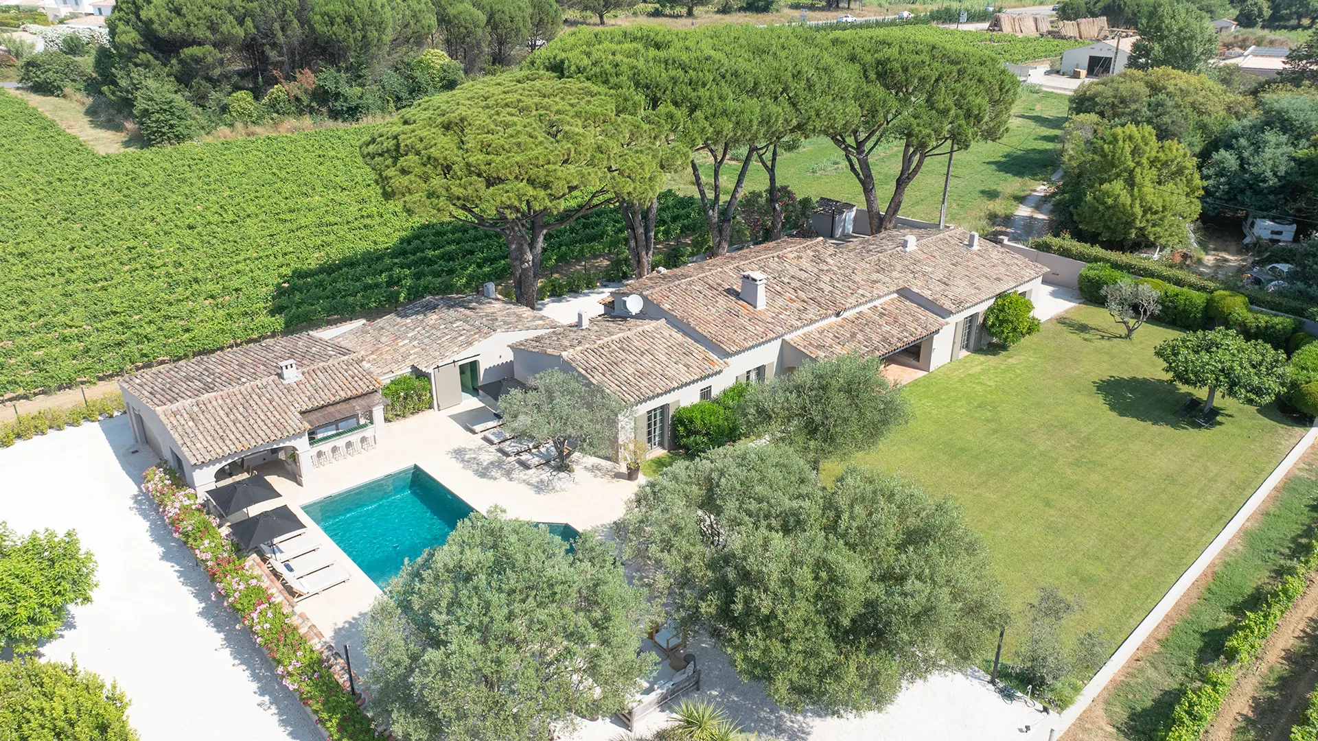 villa casa Bianca st tropez, villa thalassa st tropez, bo house st tropez, charles and ulysses st tropez, villa zelie st tropez, villa Printania st tropez, bo house villa, luxury villa st tropez