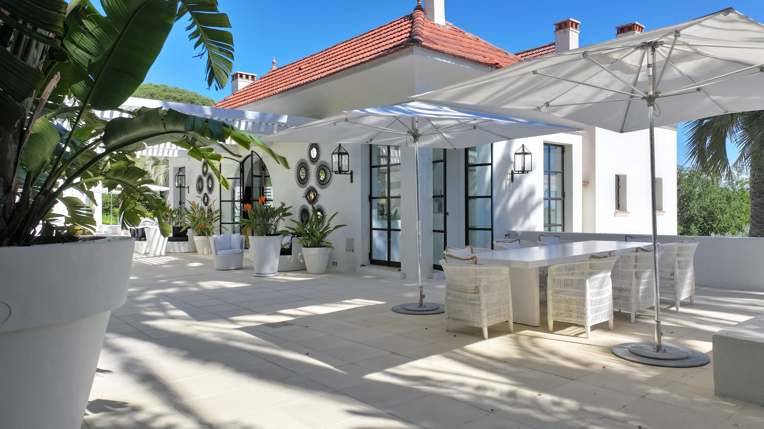 FCD24, villa with pool for rent Ramatuelle, St Tropez villa, holiday villa Saint Tropez, rent villa st tropez, concierge service st tropez, james st tropez, villa for rent saint tropez, villa airbnb st tropez, villa bianca st tropez, holiday villa with pool st tropez, casa bianca st tropez, private chef saint tropez, butler st tropez, casa bianca ramatuelle, villa casa bianca ramatuelle st tropez