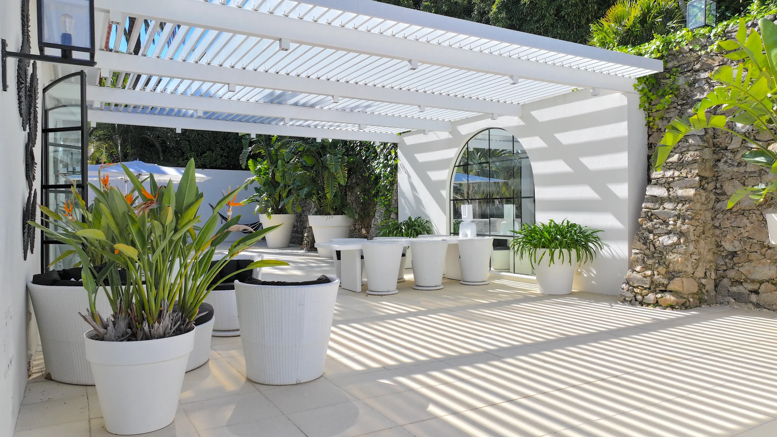 FCD24, villa with pool for rent Ramatuelle, St Tropez villa, holiday villa Saint Tropez, rent villa st tropez, concierge service st tropez, james st tropez, villa for rent saint tropez, villa airbnb st tropez, villa bianca st tropez, holiday villa with pool st tropez, casa bianca st tropez, private chef saint tropez, butler st tropez, casa bianca ramatuelle, villa casa bianca ramatuelle st tropez