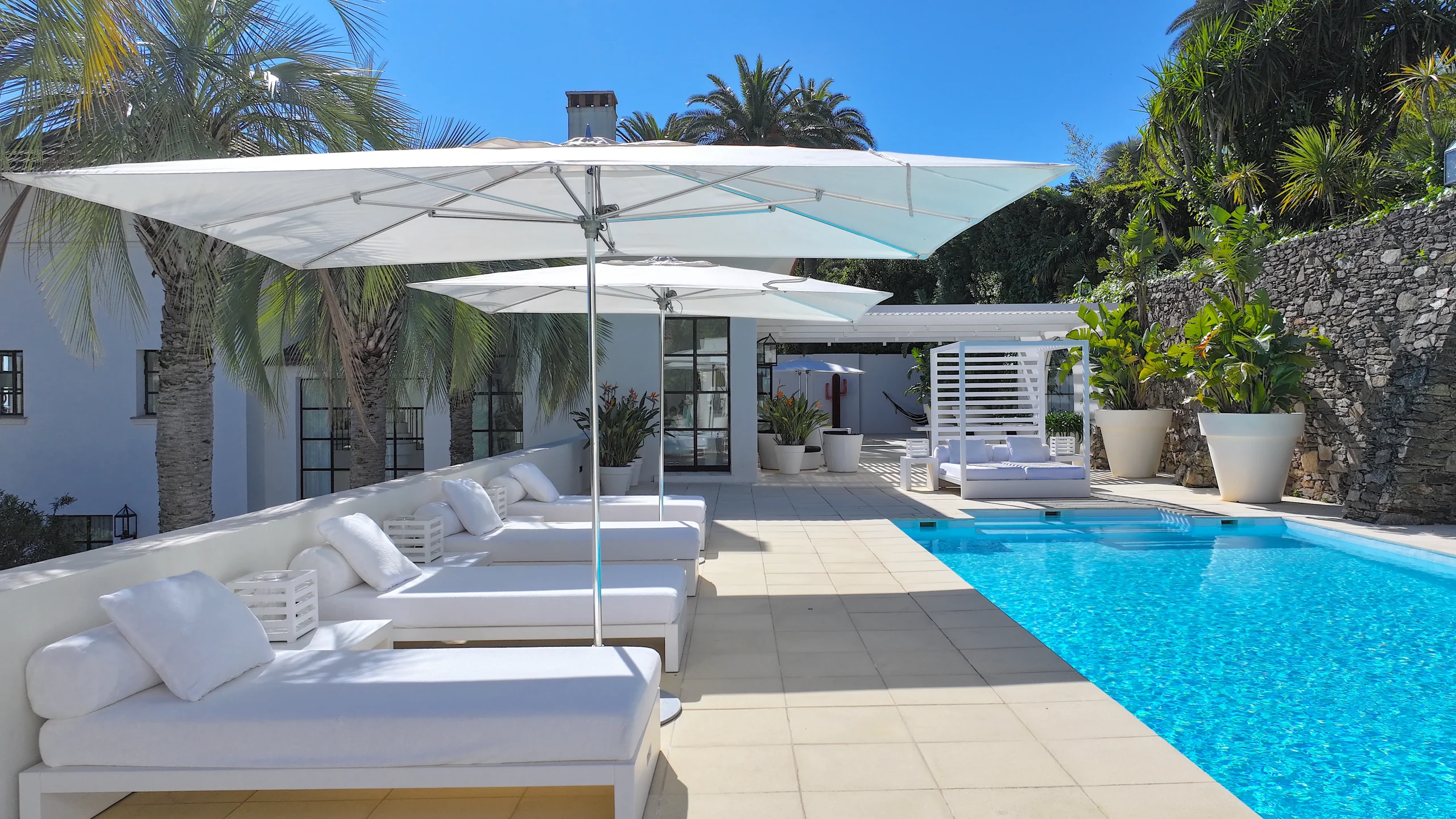 FCD24, villa with pool for rent Ramatuelle, St Tropez villa, holiday villa Saint Tropez, rent villa st tropez, concierge service st tropez, james st tropez, villa for rent saint tropez, villa airbnb st tropez, villa bianca st tropez, holiday villa with pool st tropez, casa bianca st tropez, private chef saint tropez, butler st tropez, casa bianca ramatuelle, villa casa bianca ramatuelle st tropez