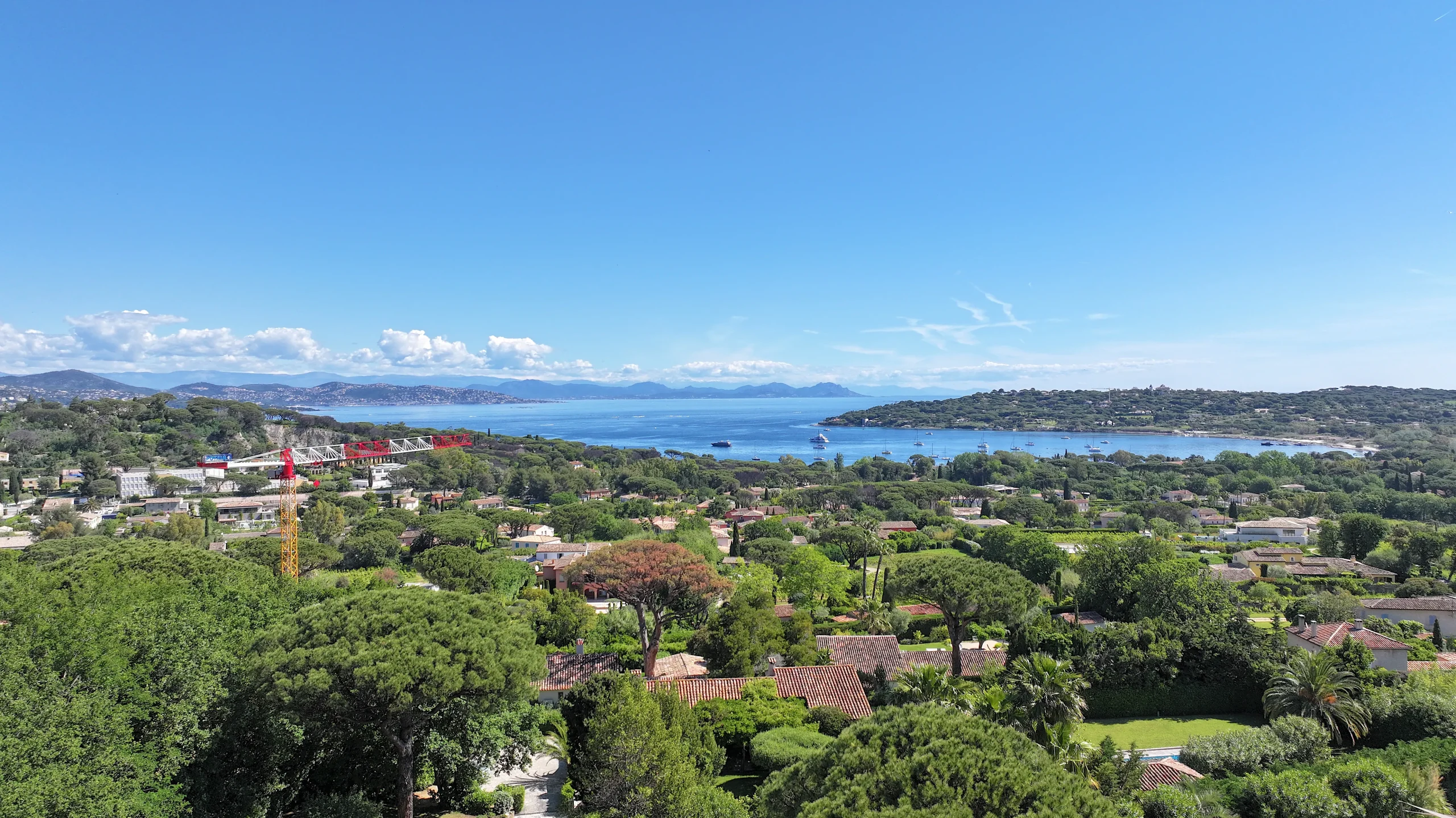 FCD24, villa with pool for rent Ramatuelle, St Tropez villa, holiday villa Saint Tropez, rent villa st tropez, concierge service st tropez, james st tropez, villa for rent saint tropez, villa airbnb st tropez, villa bianca st tropez, holiday villa with pool st tropez, casa bianca st tropez, private chef saint tropez, butler st tropez, casa bianca ramatuelle, villa casa bianca ramatuelle st tropez