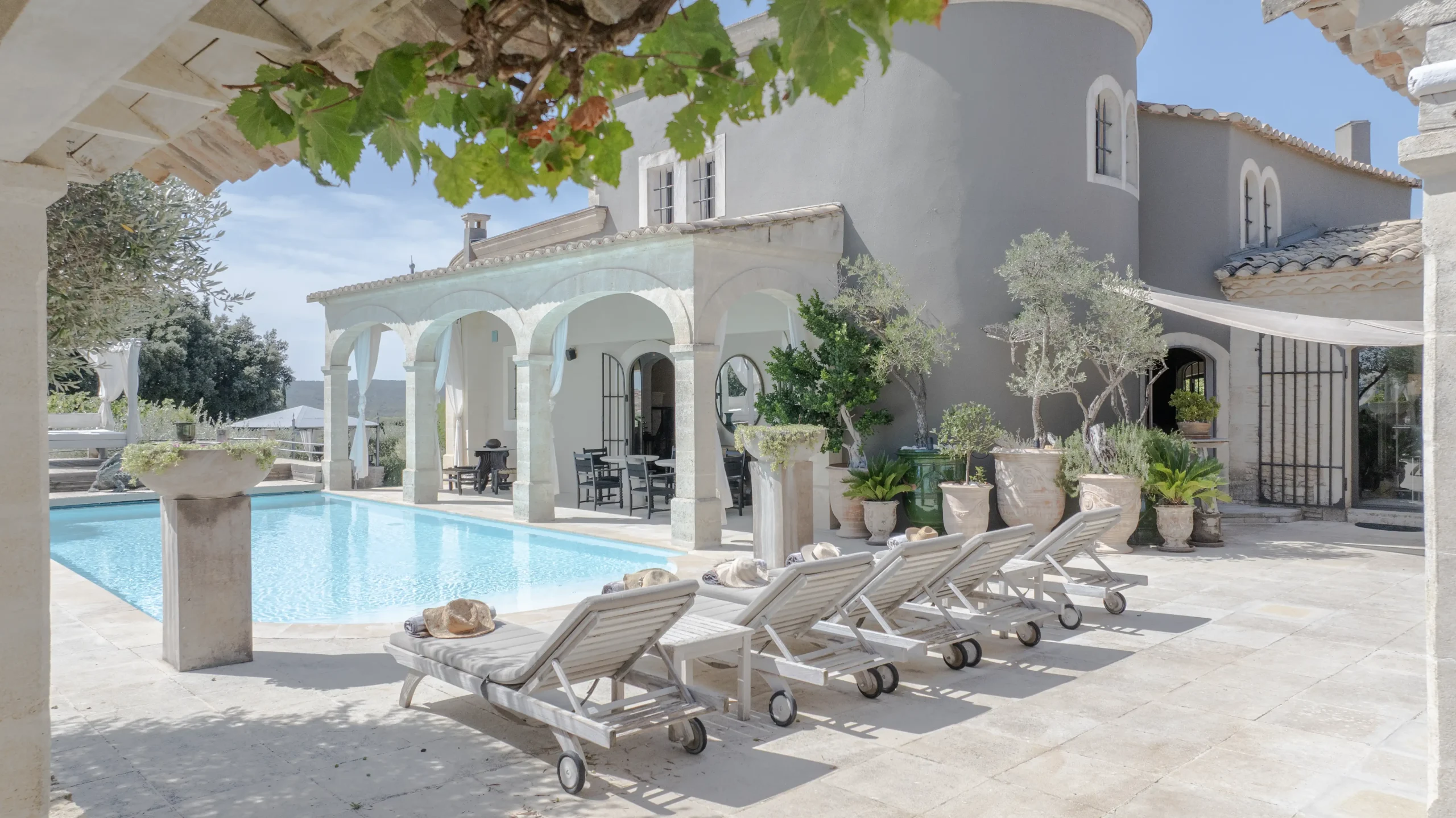 FCD17, villa with pool provence, villa Ilse de Meulemeester provence, Ilse de Meulemeester villa, luxury villa provence, collectionist villa provence, villa bastidegarriga, villa for rent provence, villa pont du gard, luxury villa Provence, villa with pool Provence, holiday villa Provence France, private pool villa Provence, luxury villa rentals Provence, Provence villa holiday, Provence luxury villa for rent, Provence villa with private pool, villas Provence France, best villas in Provence, exclusive villas Provence, boutique villa Provence, villa holiday Luberon, villa holiday Alpilles, Provence holiday homes luxury, upscale villas Provence, premium holiday villa France, Provence mansion villa, Provençal villa rentals, holiday villa with heated pool Provence, family villa Provence, romantic villa Provence getaway, Provence countryside villa, villa near Aix-en-Provence, villa holiday South France, luxury mas Provence, villa vacation Provence France, villa with pool and view France, Provence villa for couples.