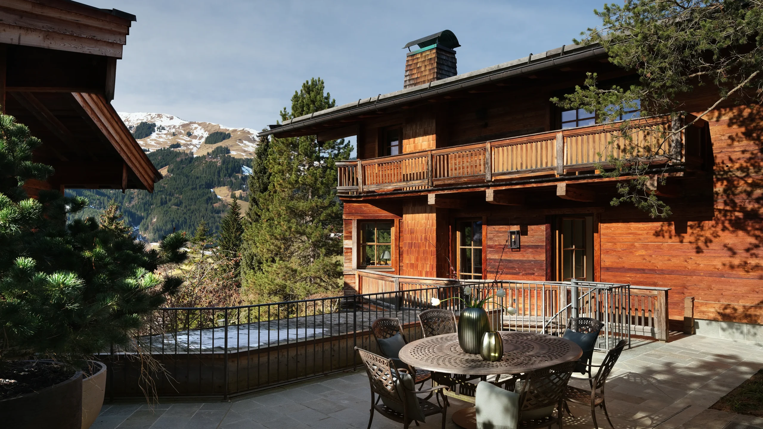 Kitzbühel, JAMES the BnB Butler full service luxury chalet rental Kitzbühel, lluxury chalet Kitzbühel, Kitzbühel ski chalet, Kitzbühel chalet rental, luxury ski chalet Austria, Kitzbühel luxury holiday home, ski-in ski-out chalet Kitzbühel, chalet with hot tub Kitzbühel, Kitzbühel chalet with sauna, high end chalet Kitzbühel, Kitzbühel alpine chalet, luxury chalet Tyrol Austria, Kitzbühel winter chalet, exclusive chalet Kitzbühel, Kitzbühel chalet for rent, luxury mountain retreat Kitzbühel, Kitzbühel private chalet, Kitzbühel chalet vacation, catered chalet Kitzbühel, self-catered chalet Kitzbühel, premium ski chalet Austria, Kitzbühel luxury accommodation, Kitzbühel chalet with pool, luxury chalet Kirchberg Kitzbühel, Kitzbühel chalet holiday, five-star chalet Kitzbühel, chalet with fireplace Kitzbühel, Kitzbühel luxury ski lodge, boutique chalet Kitzbühel, Kitzbühel chalet for families, Kitzbühel upscale chalet rental.