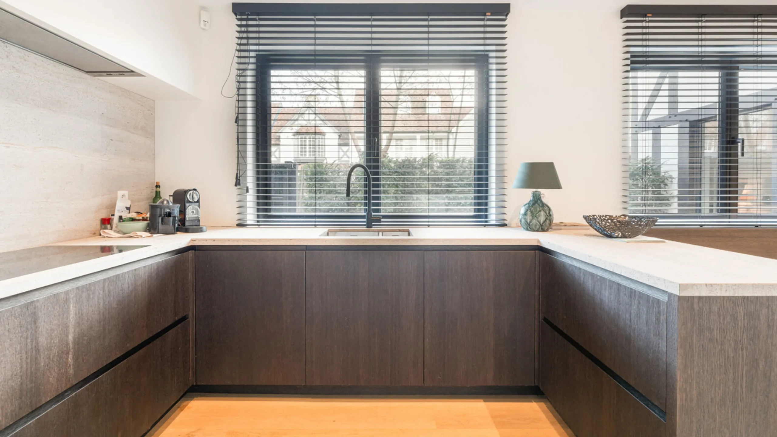 J007.87, villa met zwembad te huur zoutelaan knokke, concierge prive, concierge prive knokke, Luxe villa verhuren Knokke, Villa te huur Knokke, Vakantiewoning verhuren Knokke, Tweede verblijf verhuren Knokke, Zoute exclusive, zoute exclusive knokke