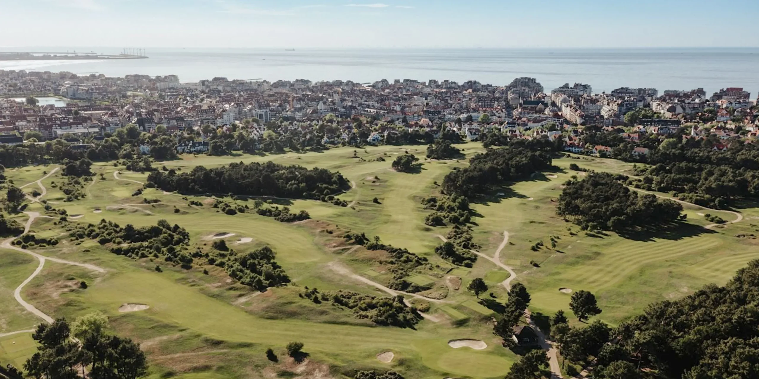 F J007.87, zoute exclusive, villa for rent with pool, zoute exclusive knokke, concierge prive knokke, holiday villa with pool Knokke, villa knokke, villa for rent Knokke, luxury rental Knokke, seasonal rental Knokke, luxury villa Knokke, villa rental Knokke, luxury apartment Knokke-Heist, Knokke villa with pool, holiday villa Knokke le Zoute, Knokke holiday apartment sea view, luxe vakantievilla Knokke, appartement huren Knokke, vakantiewoning Knokke-Heist luxe, villa te huur Knokke, luxury holiday rentals Knokke, vakantievilla met zwembad Knokke, Knokke beachfront villa, exclusive villa Knokke, Knokke appartementen aan zee, boutique villa Knokke, Knokke le Zoute luxury stay, high end villa Knokke, villa near golf Knokke, family villa Knokke, Knokke villa concierge service, Knokke private villa, seaview apartment Knokke, luxe zee appartement Knokke, Knokke holiday home luxury, Knokke premium villa rental, villa Knokke beachfront, Knokke le Zoute apartment luxe, appartement Luxus Knokke.