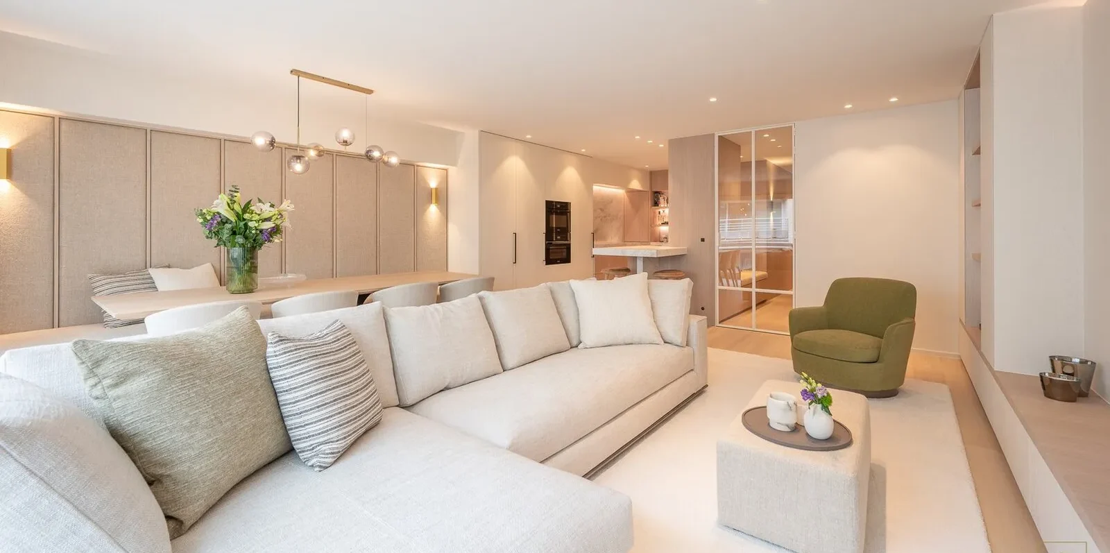 F J007.40, Zoute exclusive Knokke, vakantiehuis Knokke-Heist huren, villa Knokke huren, appartement Knokke aan zee, vakantie appartement Knokke-Heist, Knokke vakantiehuis met zeezicht, villa met zwembad Knokke, Knokke vakantieverhuur, luxe villa Knokke-Heist, Knokke vakantiehuis boeken, Knokke appartement huren aan strand, Knokke vakantiewoning te huur, Knokke-Heist villa weekend, Knokke vakantiehuis last minute, vakantiehuis Knokke met hond, Knokke-Heist vakantiehuis 8 personen, appartement Knokke met balkon, Knokke villa met tuin, goedkoop vakantiehuis Knokke, Knokke appartement met parking, Knokke-Heist villa weekje weg, Knokke vakantiehuis knusse inrichting, Knokke-Heist villa voor familie, Knokke-Heist appartement 4 personen, vakantiehuis Knokke in centrum, Knokke-Heist appartement met kitchenette, Knokke-Heist villa luxe, Knokke vakantiehuis direct boeken, Knokke-Heist appartement met uitzicht zee